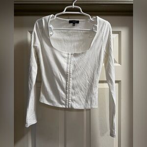 Lulu’s White Ribbed Long-Sleeve Square-Neck Top. Middle Clasp style top.